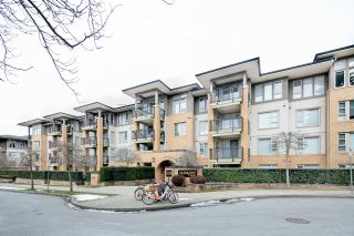 Photo 2: 114 5725 AGRONOMY Road in Vancouver: University VW Condo for sale in "GLENLLOYD PARK" (Vancouver West)  : MLS®# R2343269