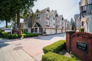 Photo 2: 3 10265 141 Street in Surrey: Whalley Townhouse for sale in "GRAND HEIGHTS" (North Surrey)  : MLS®# R2778318