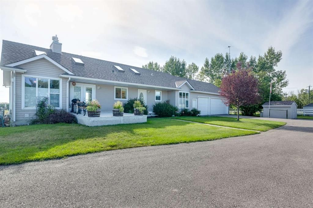 Main Photo: 2555 Twp Rd 304: Rural Mountain View County Detached for sale : MLS®# A1143146