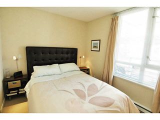 Photo 7: 1903 1001 RICHARDS Street in Vancouver: Downtown VW Condo for sale in "MIRO" (Vancouver West)  : MLS®# V1079100
