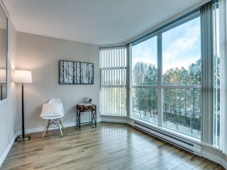 Photo 3: 309 12148 224 Street in Maple Ridge: East Central Condo for sale in "Panorama" : MLS®# R2640256