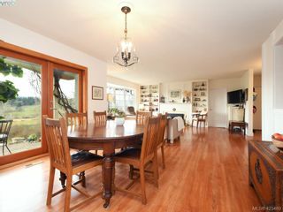 Photo 9: 1217 Mt. Newton Cross Rd in SAANICHTON: CS Inlet House for sale (Central Saanich)  : MLS®# 836296