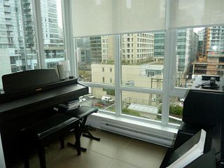 Photo 5: 802 535 SMITHE Street in Vancouver: Downtown VW Condo for sale in "DOLCE" (Vancouver West)  : MLS®# V1110813