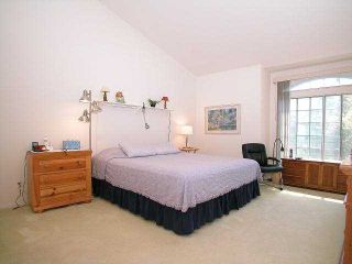 Photo 6: LA JOLLA Condo for sale : 2 bedrooms : 8637 Via Mallorca #E