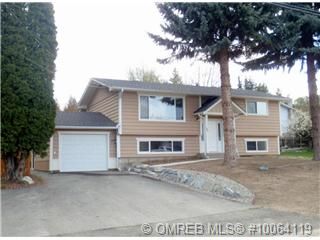 Photo 1: 120 Northeast 20 Street in Salmon Arm: NE Salmon Arm House for sale (Shuswap/Revelstoke)  : MLS®# 10070480