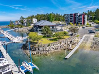 Photo 32: 202 3529 Dolphin Dr in Nanoose Bay: PQ Fairwinds Condo for sale (Parksville/Qualicum)  : MLS®# 964192