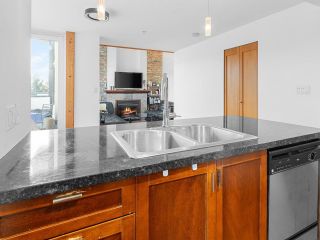 Photo 12: 208 7 RIALTO Court in New Westminster: Quay Condo for sale in "Murano Lofts" : MLS®# R2874690