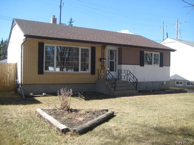 Main Photo: 584 Bronx Avenue in WINNIPEG: East Kildonan Residential for sale (North East Winnipeg)  : MLS®# 1508801