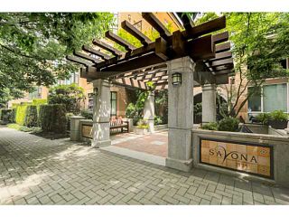 Photo 1: # 209 2175 SALAL DR in Vancouver: Kitsilano Condo for sale (Vancouver West)  : MLS®# V1068944