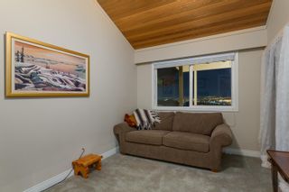 Photo 14: 523 CRAIGMOHR Drive in West Vancouver: Glenmore House for sale : MLS®# R2742432