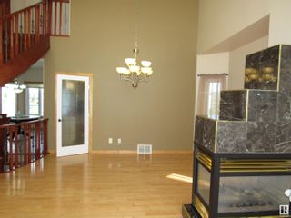 Photo 7: 7810 168A Avenue in Edmonton: Zone 28 House for sale : MLS®# E4319315