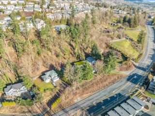 Photo 13: 35825 OLD YALE Road in Abbotsford: Abbotsford East House for sale : MLS®# R2795004
