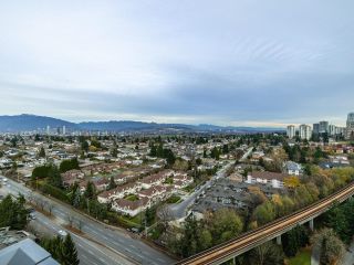 Photo 15: 2801 5470 ORMIDALE Street in Vancouver: Collingwood VE Condo for sale in "WALL CENTRE CENTRAL PARK TOWER 3" (Vancouver East)  : MLS®# R2873512