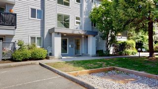 Photo 2: D101 40160 WILLOW Crescent in Squamish: Garibaldi Estates Condo for sale in "Diamondhead Place" : MLS®# R2777490