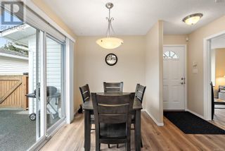Photo 14: 10 7570 Tetayut Rd in Central Saanich: House for sale : MLS®# 952505