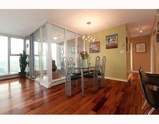 Photo 3: 3105 1009 EXPO Boulevard in Vancouver: Downtown VW Condo  in "LANDMARK 33" (Vancouver West)  : MLS®# V801794
