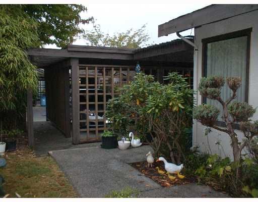 Main Photo: 1 11291 7TH Avenue in Richmond: Steveston Villlage Townhouse for sale in "MARINERS VILLAGE" : MLS®# V669502