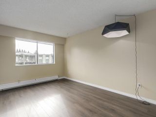 Photo 12: 318 9101 HORNE Street in Burnaby: Government Road Condo for sale in "Woodstone Place" (Burnaby North)  : MLS®# R2239730