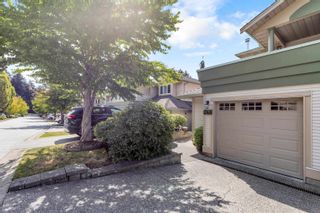 Photo 2: 248 13888 70 Avenue in Surrey: East Newton Townhouse for sale in "Chelsea Gardens" : MLS®# R2797744