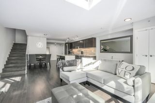 Photo 3: 863 RICHARDS Street in Vancouver: Downtown VW Townhouse for sale in "DOLCE" (Vancouver West)  : MLS®# R2210931