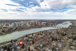 Photo 5: 735 University Drive in Saskatoon: Nutana Residential for sale : MLS®# SK966967
