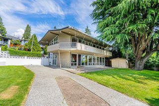 Photo 4: 81 WARRICK Street in Coquitlam: Cape Horn House for sale : MLS®# R2707236