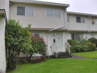 Photo 2: 36 400 Robron Rd in CAMPBELL RIVER: CR Campbell River Central Row/Townhouse for sale (Campbell River)  : MLS®# 744564