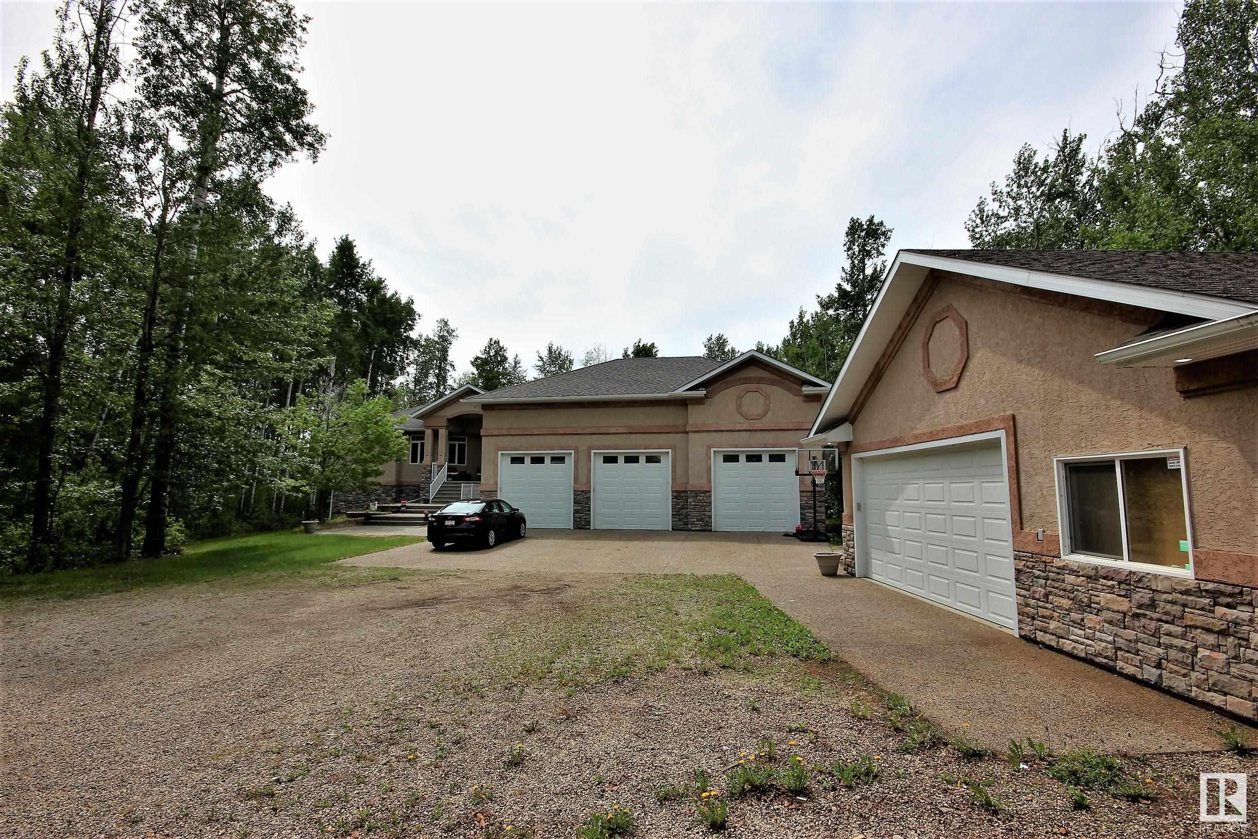 Main Photo: 19 53522 RGE RD 272: Rural Parkland County House for sale : MLS®# E4293204