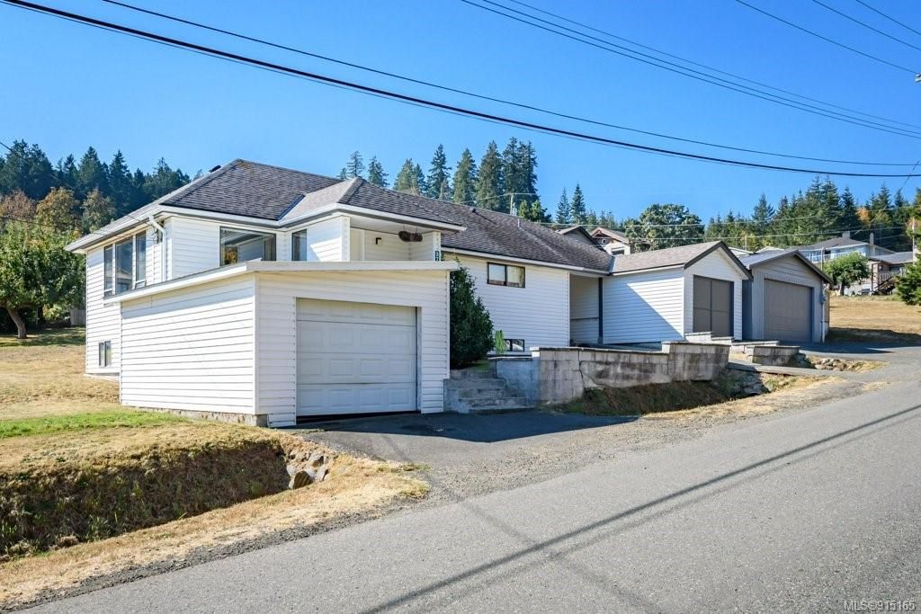 Main Photo: 375 McLeod Rd in Union Bay: CV Union Bay/Fanny Bay House for sale (Comox Valley)  : MLS®# 915165