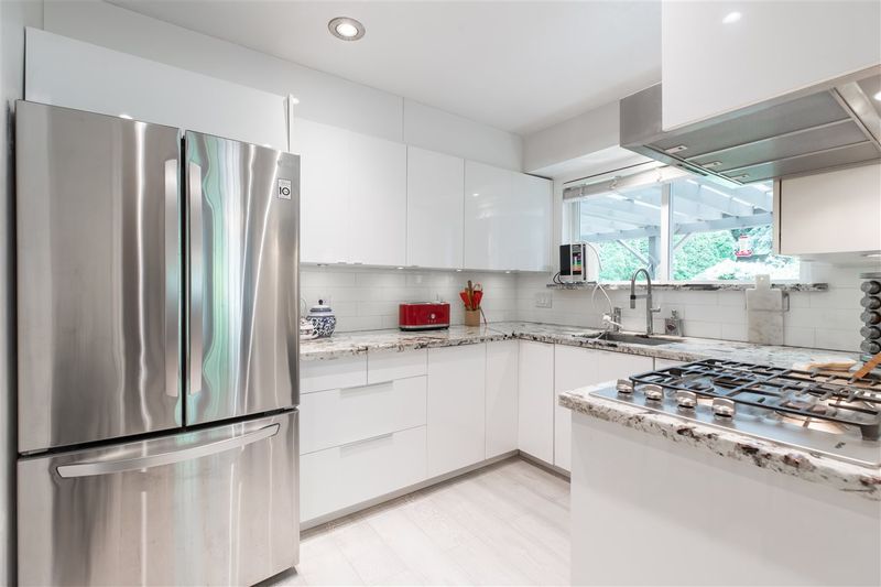 FEATURED LISTING: 66 MORVEN Drive West Vancouver