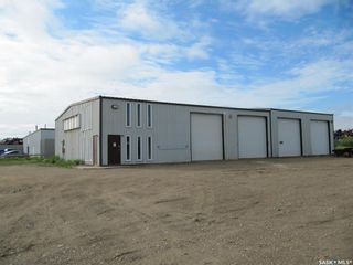 Photo 1: 10035 Thatcher Avenue in North Battleford: Parsons Industrial Park Commercial for sale : MLS®# SK900700