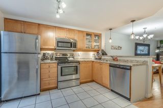Photo 10: 15 288 ST. DAVIDS Avenue in North Vancouver: Lower Lonsdale Townhouse for sale in "ST. DAVID'S LANDING" : MLS®# R2232167