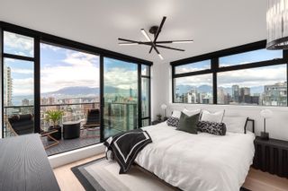 Photo 18: PH3401 1255 SEYMOUR Street in Vancouver: Downtown VW Condo for sale in "Elan" (Vancouver West)  : MLS®# R2810027