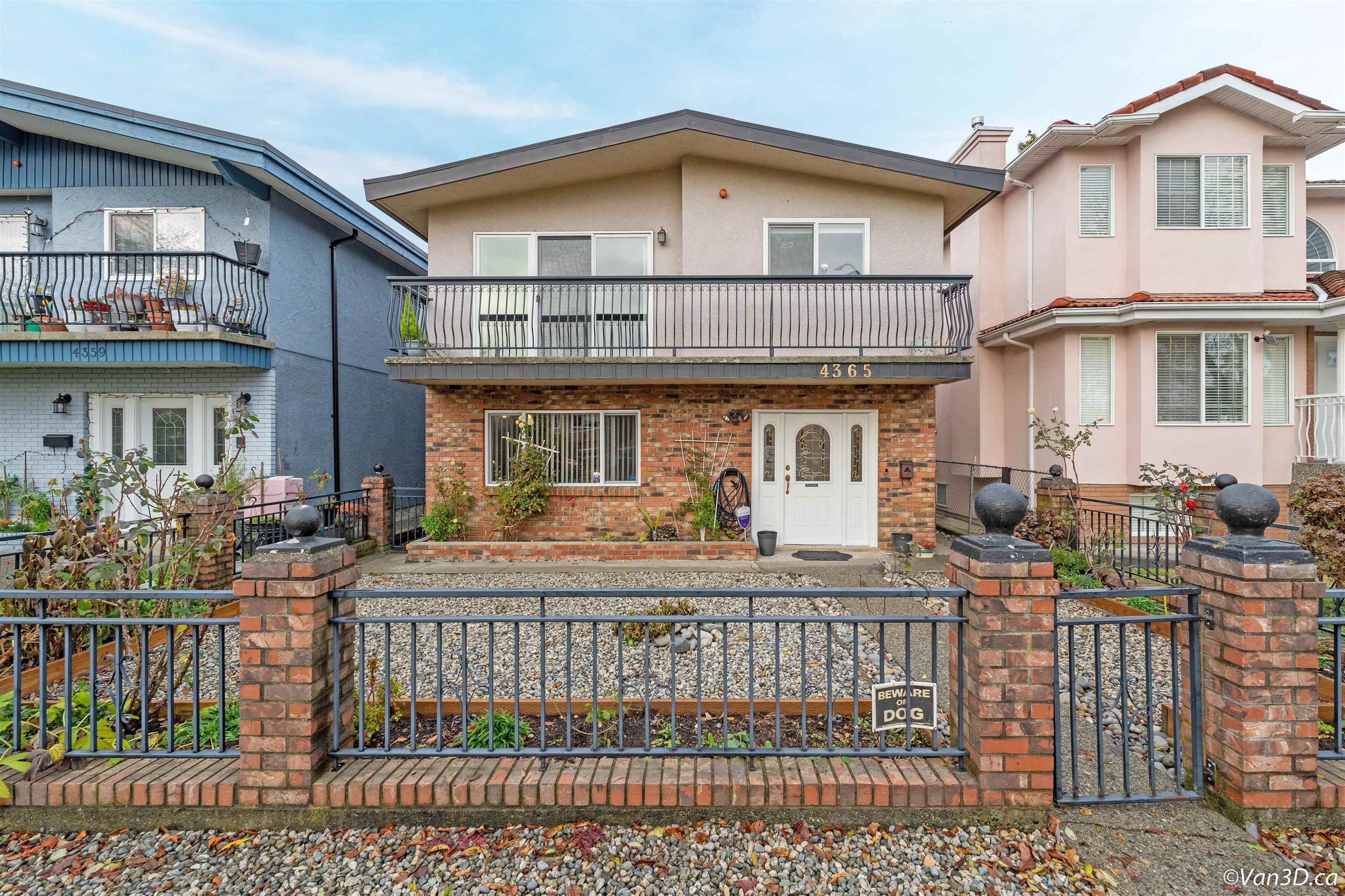 Main Photo: 4365 GEORGIA Street in Burnaby: Willingdon Heights House for sale (Burnaby North)  : MLS®# R2740072