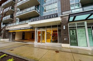 Photo 2: 407 177 W 3RD Street in North Vancouver: Lower Lonsdale Condo for sale in "WEST THIRD" : MLS®# R2636304