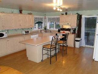 Photo 4: 230 Mcguires Beach Road in Kawartha Lakes: Rural Carden House (Bungalow-Raised) for sale : MLS®# X2521756