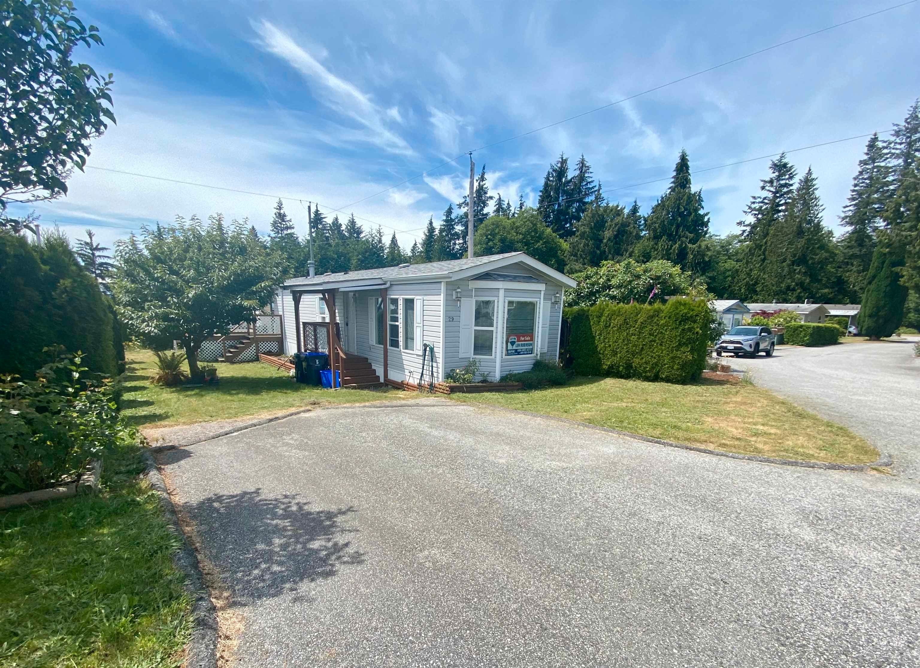 Main Photo: 29 5575 MASON Road in Sechelt: Sechelt District Manufactured Home for sale in "Mason Mobile Home Park" (Sunshine Coast)  : MLS®# R2706345