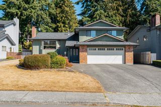 Photo 1: 539 LAURENTIAN Crescent in Coquitlam: Central Coquitlam House for sale : MLS®# R2722972