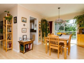 Photo 6: 5940 135 Street in Surrey: Panorama Ridge House for sale in "Northridge Area" : MLS®# F1443510