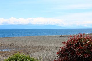 Photo 9: 1713 Admiral Tryon Blvd in Parksville: Beach Home for sale