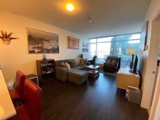 Photo 7: 404 2789 SHAUGHNESSY STREET in Port Coquitlam: Central Pt Coquitlam Condo for sale : MLS®# R2493095