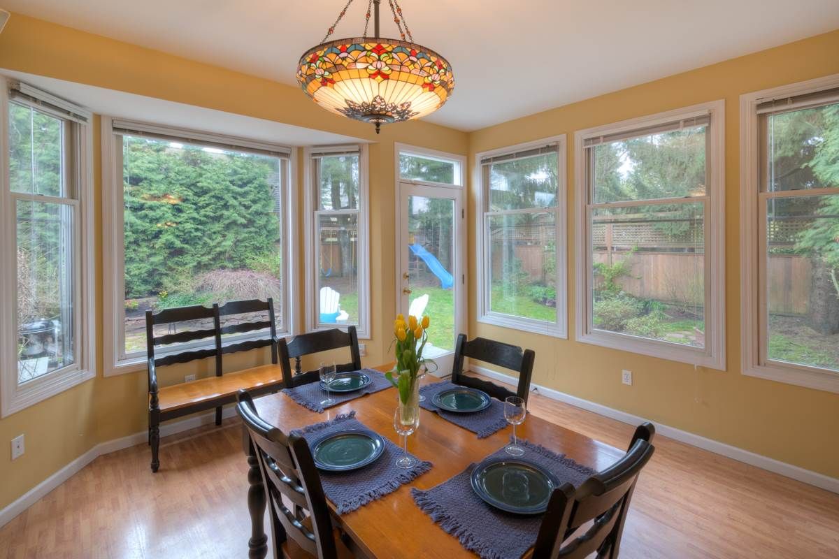 Photo 16: Photos: 216 SIXTH AVENUE in New Westminster: Queens Park House for sale : MLS®# R2157969