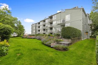 Photo 4: 307 2080 E KENT AVENUE SOUTH Avenue in Vancouver: South Marine Condo for sale in "TUGBOAT LANDING" (Vancouver East)  : MLS®# R2734814