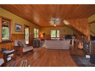 Photo 7: 2931 GRAUMAN RD: Roberts Creek House for sale (Sunshine Coast)  : MLS®# V955183