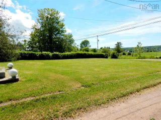 Photo 4: 5180 Boars Back Road in River Hebert: 102S-South of Hwy 104, Parrsboro Residential for sale (Northern Region)  : MLS®# 202216303