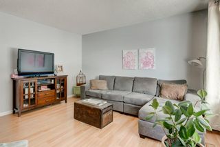Photo 5: 11 999 Canyon Meadows Drive SW in Calgary: Canyon Meadows Row/Townhouse for sale : MLS®# A1210058