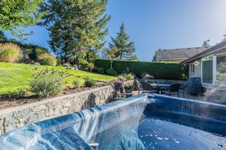 Photo 17: 4673 Sunnymead Way in Saanich: SE Sunnymead House for sale (Saanich East)  : MLS®# 916546