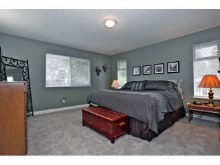 Photo 7: 6525 179TH Street in Surrey: Cloverdale BC House for sale in "Orchard Ridge" (Cloverdale)  : MLS®# F1311558