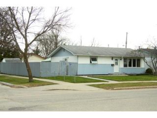 Photo 2: 560 Mcmeans Avenue East in WINNIPEG: Transcona Residential for sale (North East Winnipeg)  : MLS®# 1108608