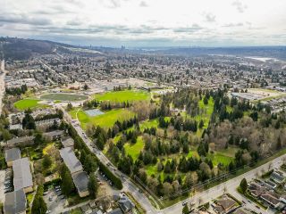Photo 11: 37 GROSVENOR Avenue in Burnaby: Capitol Hill BN House for sale (Burnaby North)  : MLS®# R2862755